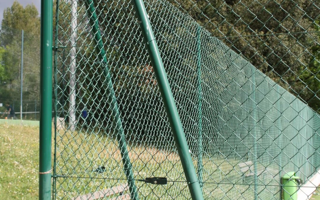 l’installation de clôture Cuébris 06910